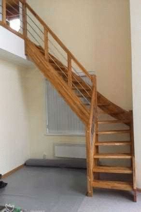 Деревянные лестницы на второй этаж: стильный и уникальный акцент в вашем частном доме или даче